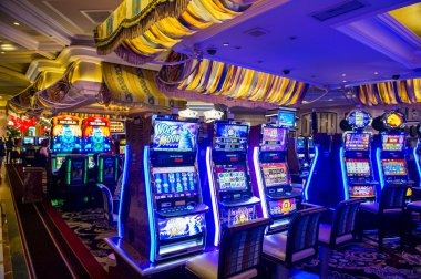 Live dealer blackjack table on bacan4d slot mobile app